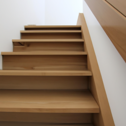 Escalier en Bois : Alliance Parfaite entre Tradition et Modernité pour un Intérieur Accueillant Juvisy-sur-Orge